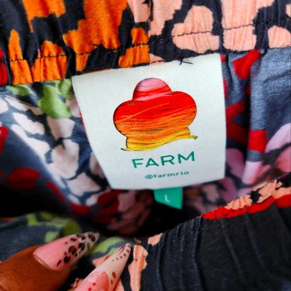 Farm Rio Colorful Abstract Patterned Pants - Picture 4 of 4